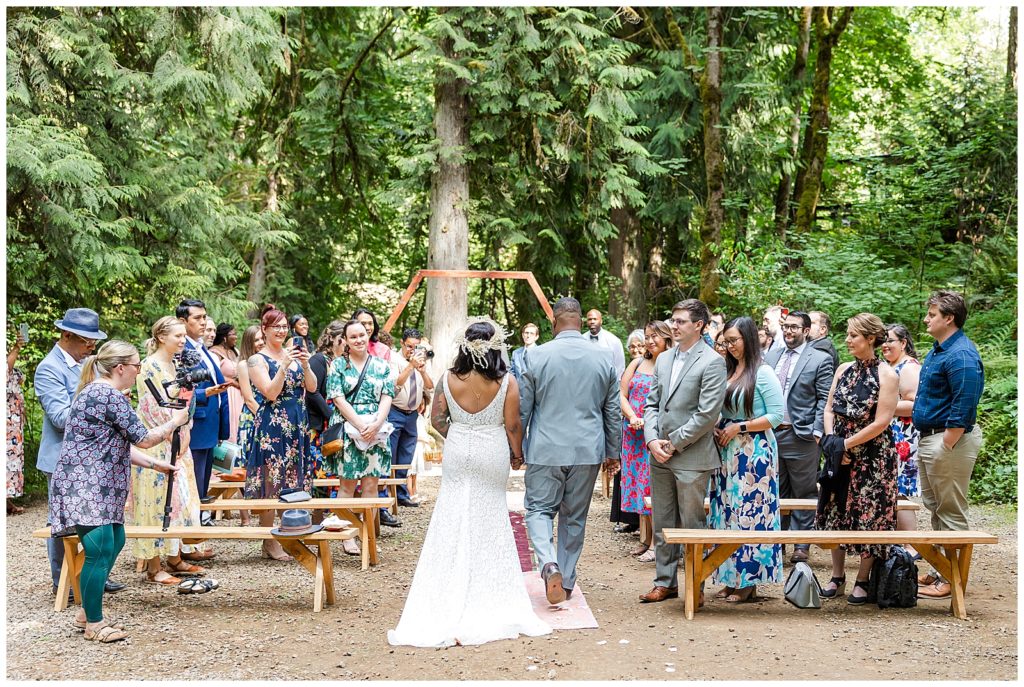 Hornings Hideout wedding ceremony bride and father walking aisle