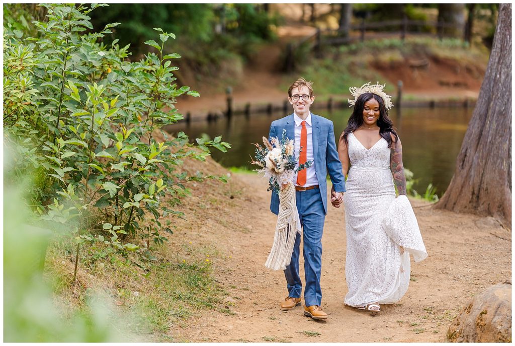 Hornings Hideout wedding bride and groom walking