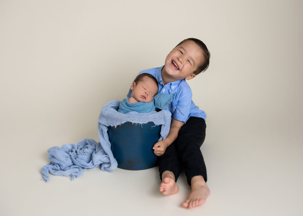These Portland newborn and sibling shots were photos cute to handle. 